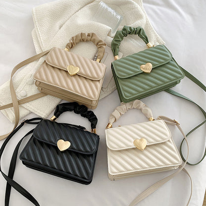 Heart Chain Shoulder Bag