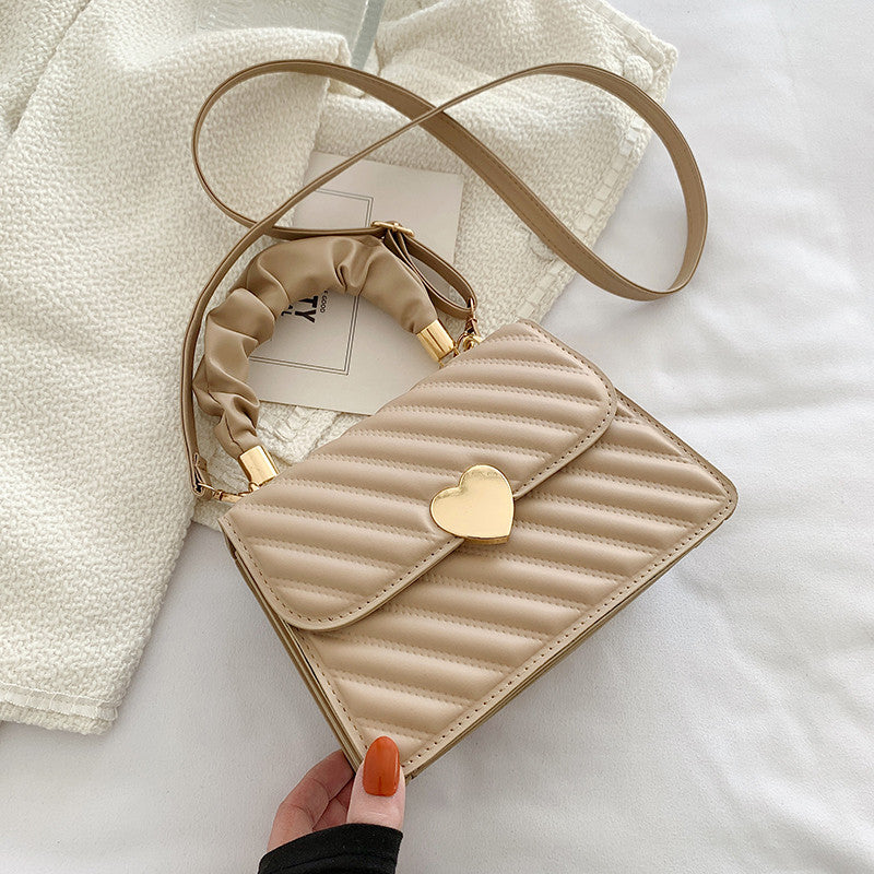 Heart Chain Shoulder Bag