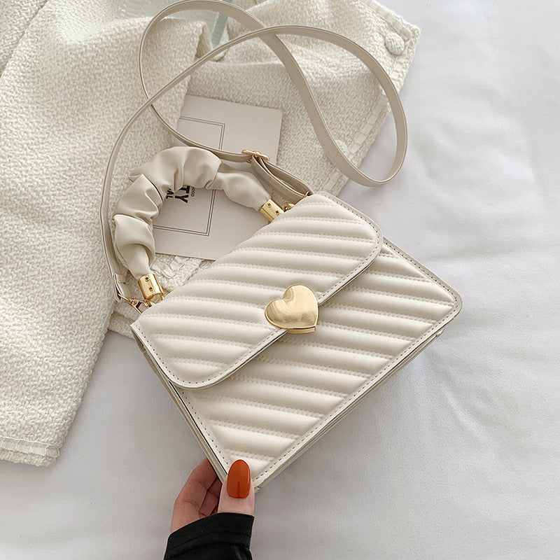Heart Chain Shoulder Bag