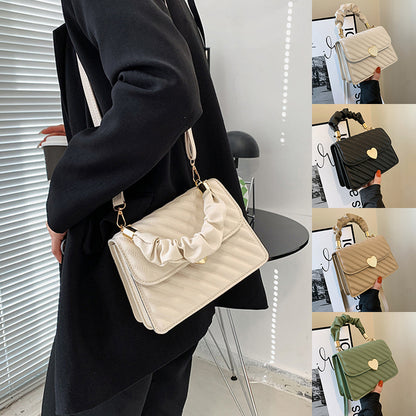 Heart Chain Shoulder Bag